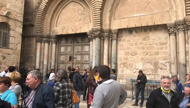 باب كنيسة القيامة في القدس