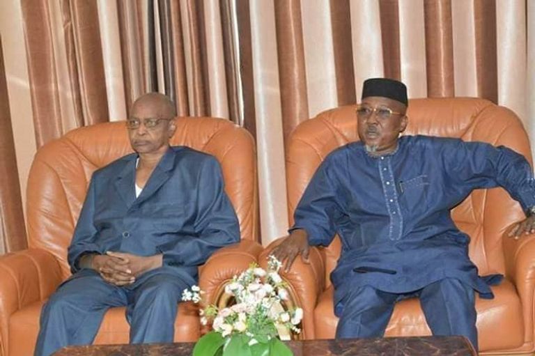 عودة المعارض التشادي البارز الشيخ بن عمر إلى بلاده