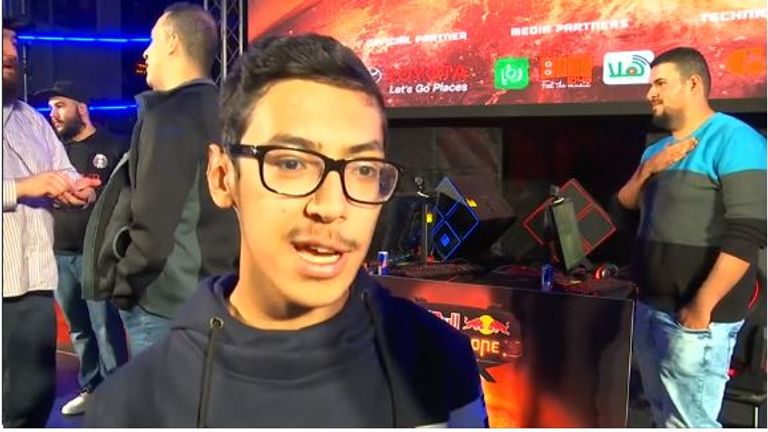 أردني يصعد للمشاركة في بطولة دولية لألعاب الفيديو بالبرازيل