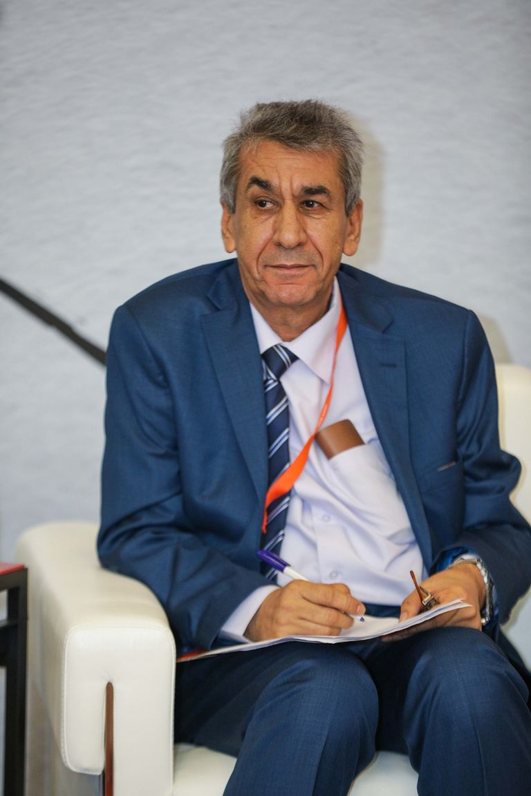 جانب من ندوة مجلس أمناء جائزة "ترجمان" 