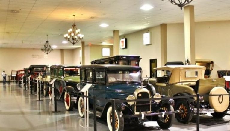 متحف نادي السيارات التراثية الأمريكي