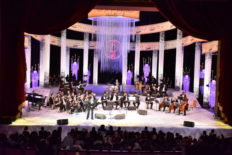 المطرب اللبناني رامي عياش خلال الحفل