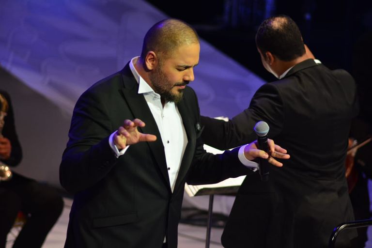 المطرب اللبناني رامي عياش خلال الحفل