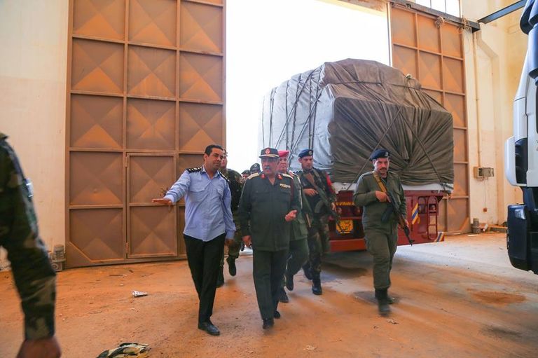 رئيس الأركان الليبي خلال تفقد منفذ مساعد