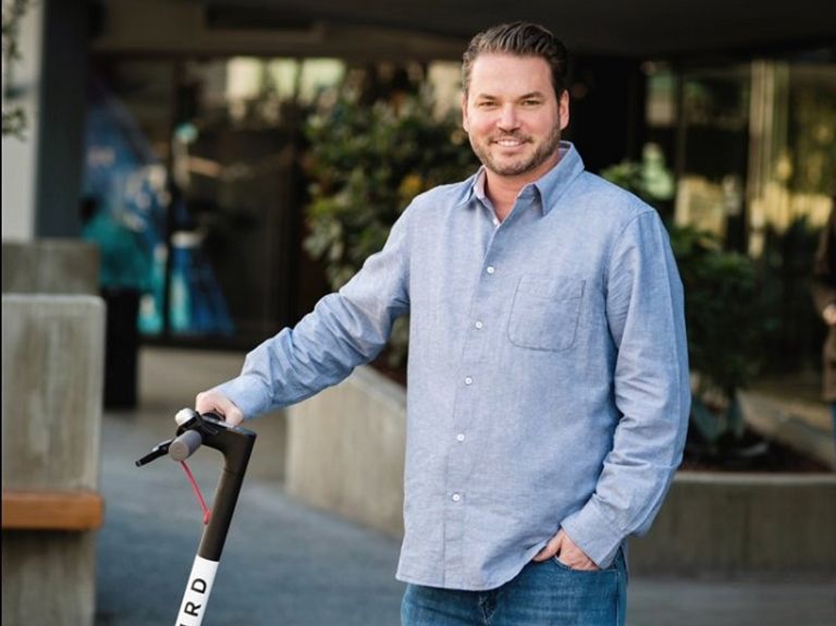 ترافيس فان دير زاندن الرئيس التنفيذي لشركة Bird آدم فوروجي الرئيس التنفيذي لشركة AppLovin