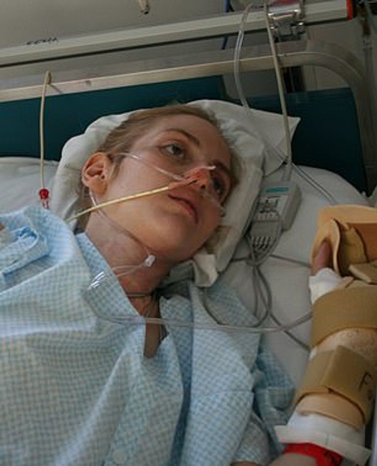 كوكس تدعو السيدات للاحتفاء بكل ما يمكنهن القيام به