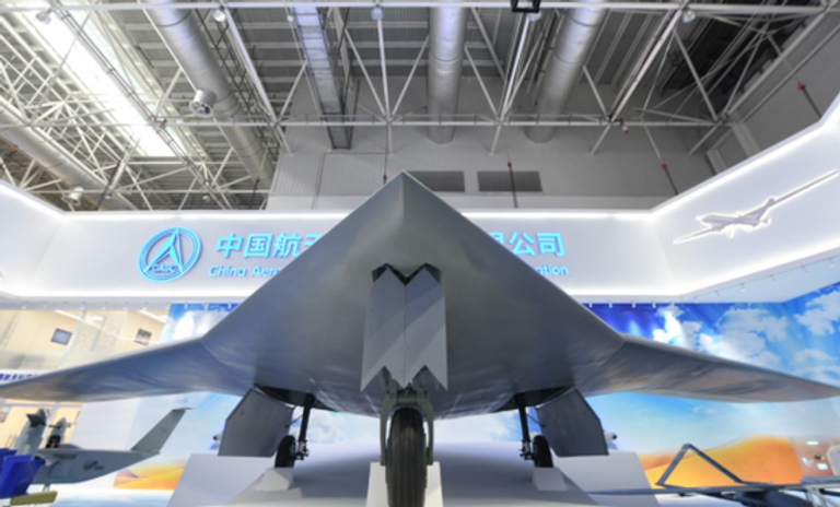 الصين تكشف النقاب عن أحدث طائرتها الشبح بدون طيار
