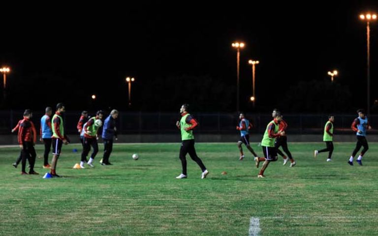 تدريبات الأهلي المصري في الملعب الفرعي لاستاد رادس