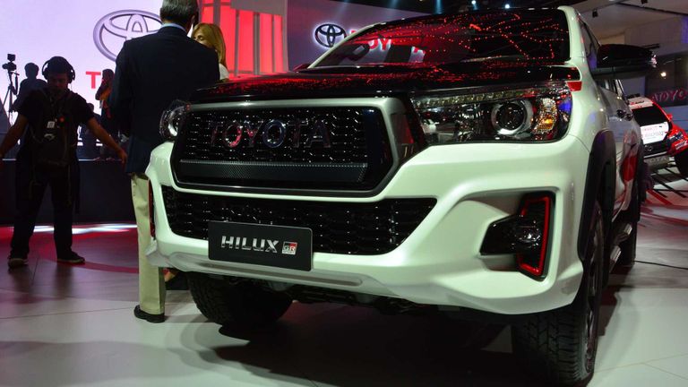 تويوتا Hilux 