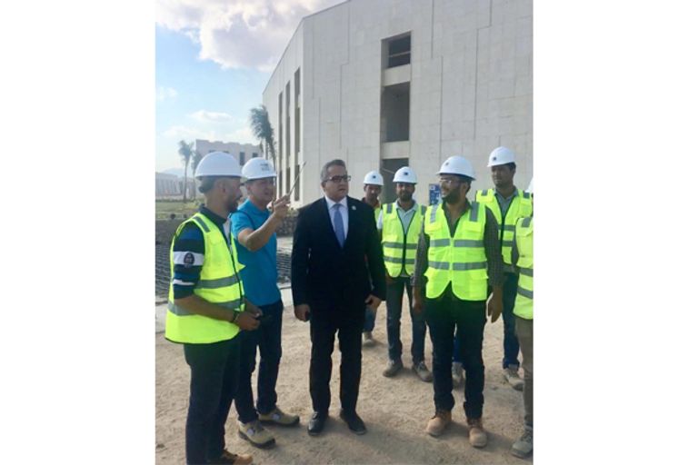 وزير الآثار المصري يتفقد متحف شرم الشيخ