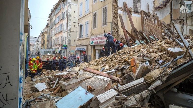 جانب من العقارات المنهارة في مدينة مارسيليا الفرنسية