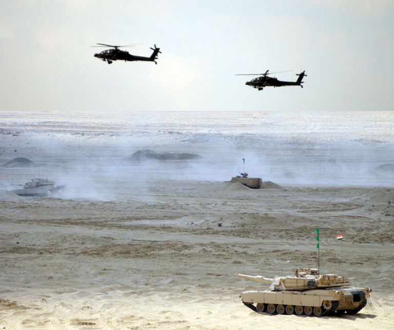 قوات "درع العرب-1" تستعد لاقتحام بؤرة إرهابية ضمن خطة التدريبات