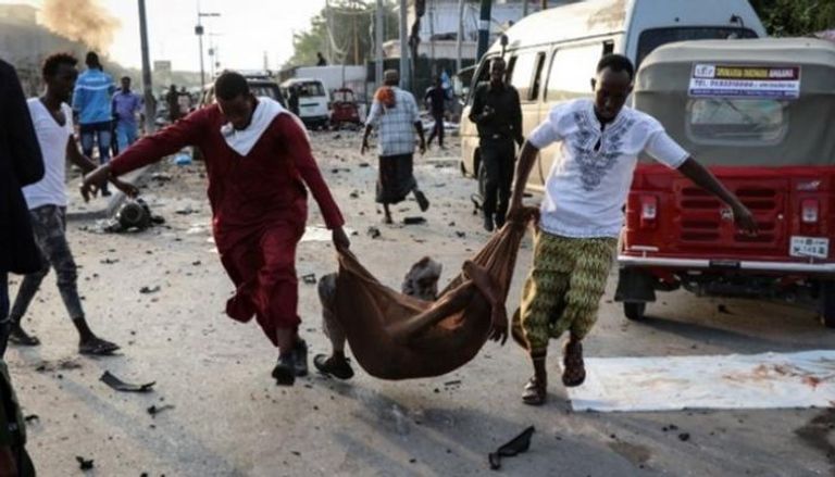 موقع الانفجار بالعاصمة الصومالية - أ. ف. ب