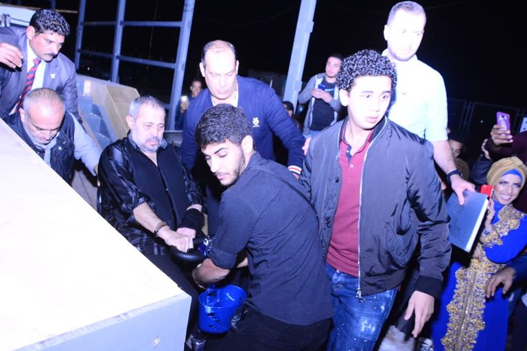 جورج وسوف أثناء الحفل