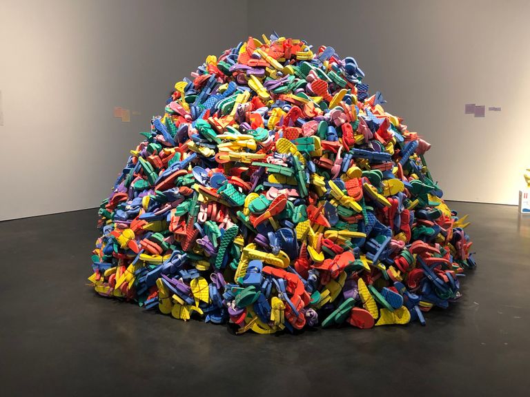 أعمال مبتكرة يعرضها مركز "جميل" للفنون المعاصرة في دبي