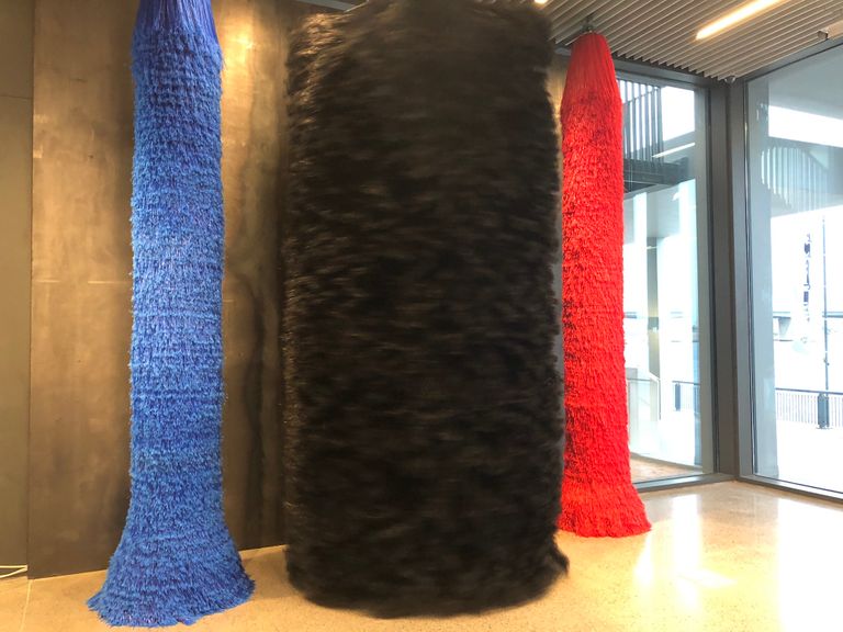 أعمال مبتكرة يعرضها مركز "جميل" للفنون المعاصرة في دبي