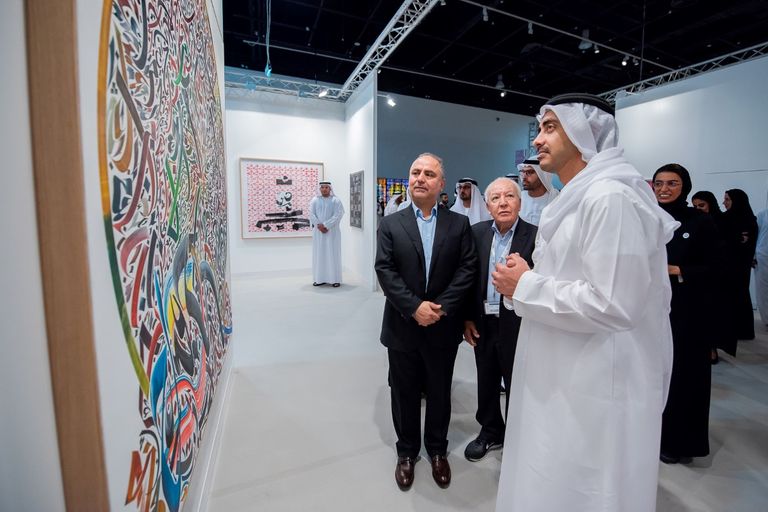 الشيخ عبدالله بن زايد خلال افتتاحه 