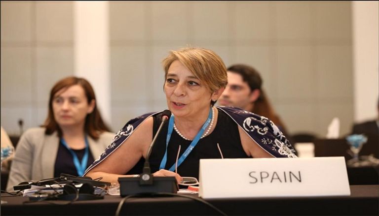 جانب من الاجتماع الـ16 لمجلس "آيرينا" في أبوظبي