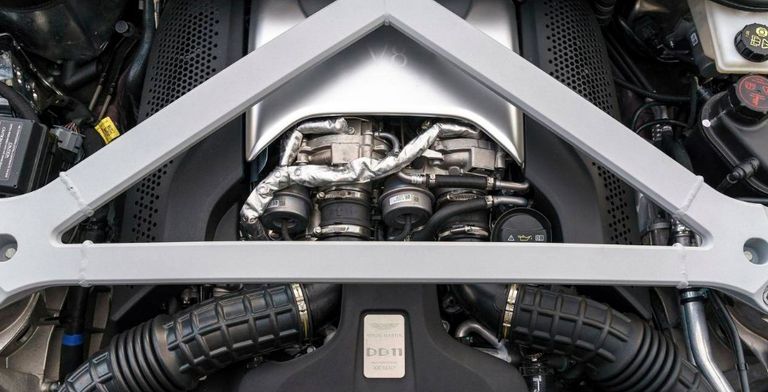 محرك موديل ألفا روميو Stelvio Quadrifoglio