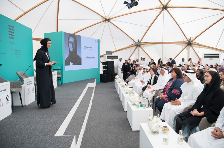 الفريق الشيخ سيف بن زايد آل نهيان يشهد افتتاح مهرجان البردة
