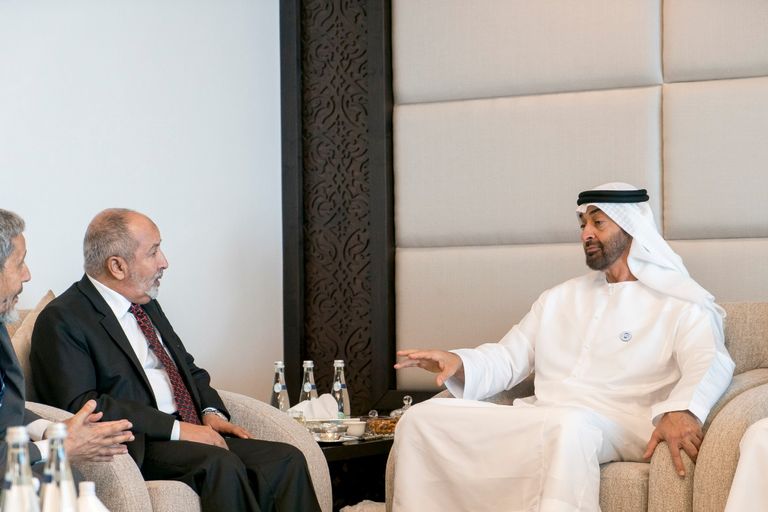 الشيخ محمد بن زايد آل نهيان ورئيس الهيئة العليا للتجمع اليمني للإصلاح