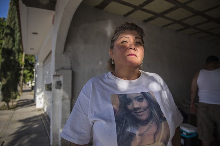 الأمهات في المكسيك يتولين مهمة البحث عن المفقودين