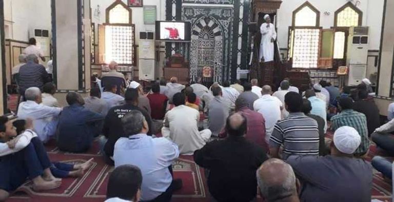 الشاب المصري مينا سمير