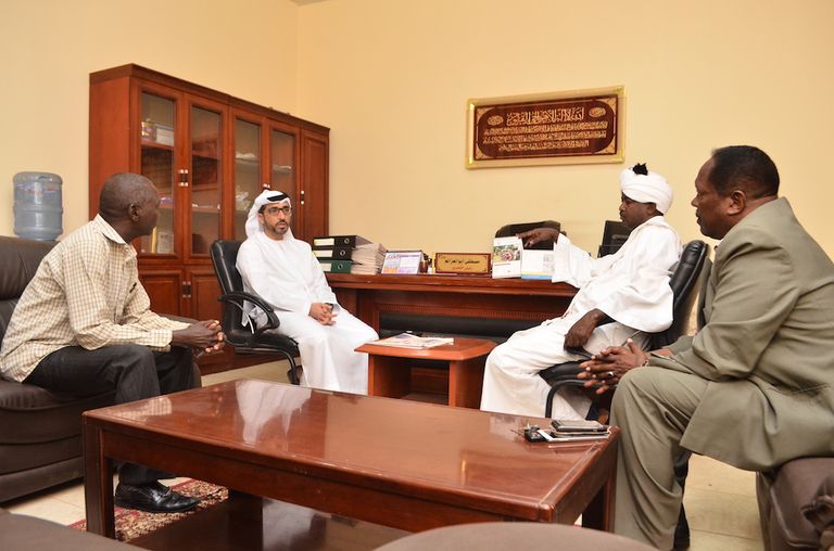 لقاءات مكثفة لرئيس جمعية الصحفيين الإماراتيين في السودان