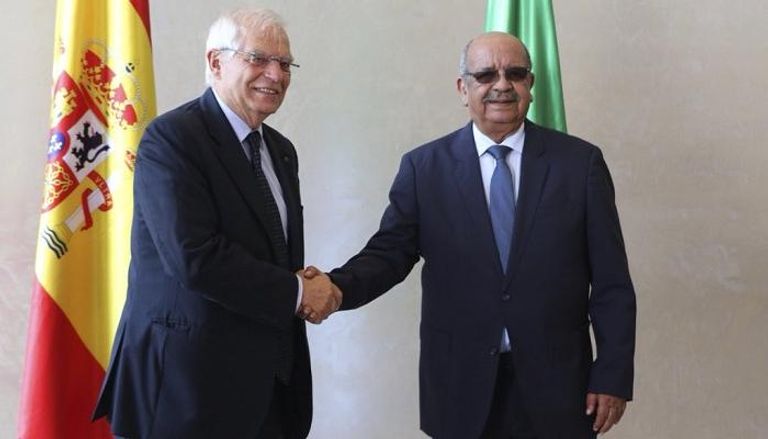 وزير الخارجية الجزائري ونظيره الإسباني
