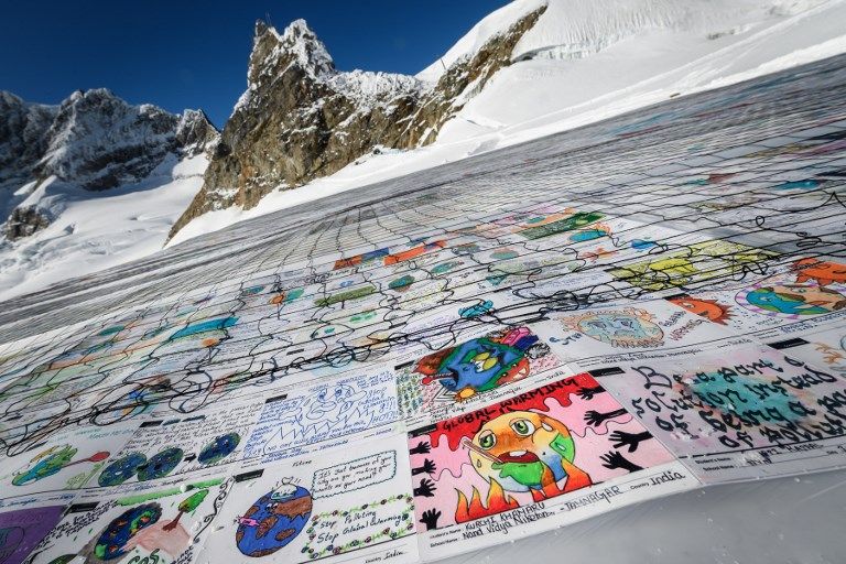 أكبر بطاقة بريدية في العالم على جبل في سويسرا للتوعية بالتغير المناخي