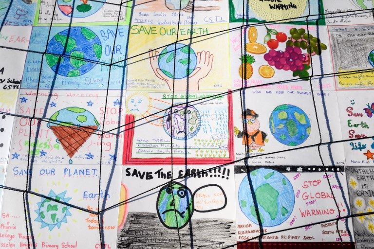 أكبر بطاقة بريدية في العالم على جبل في سويسرا للتوعية بالتغير المناخي