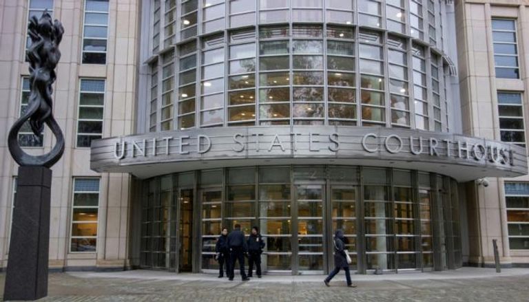 مقر محكمة بروكلين الفدرالية أثناء محاكمة إل تشابو