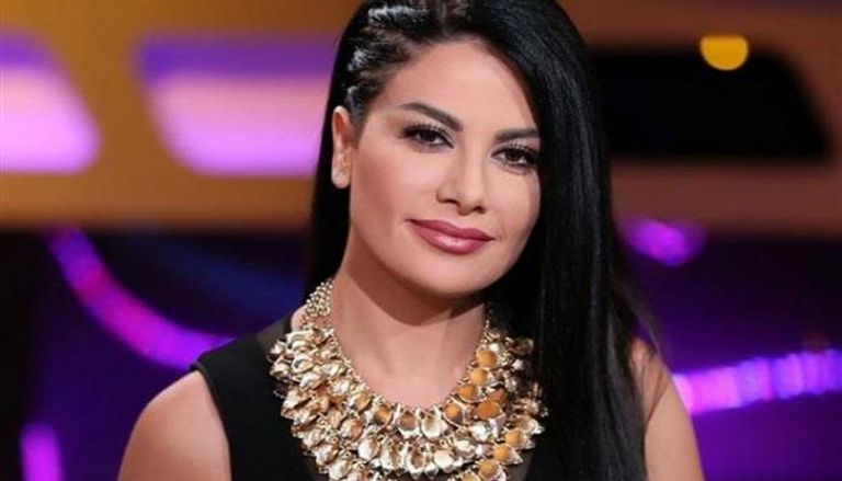 الممثلة الأردنية صبا مبارك   