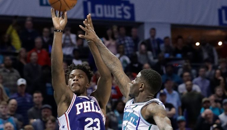 باتلر سجل ثلاثية قاتلة كيمبا ووكر خلال المباراة