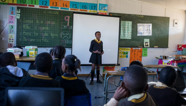 نوادي التشفير المعلوماتي توسّع أفق أطفال جنوب أفريقيا