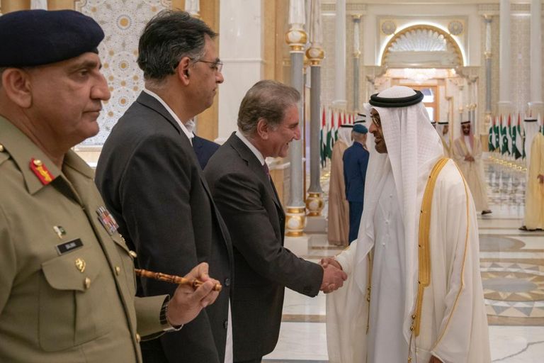 الشيخ محمد بن زايد آل نهيان ورئيس الوزراء الباكستاني