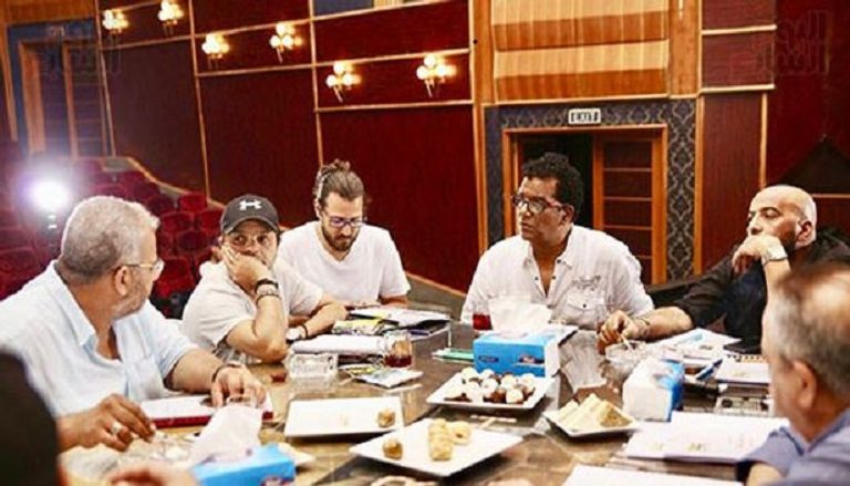 الممثل المصري محمد هنيدي وزوجته السيدة عبير السري