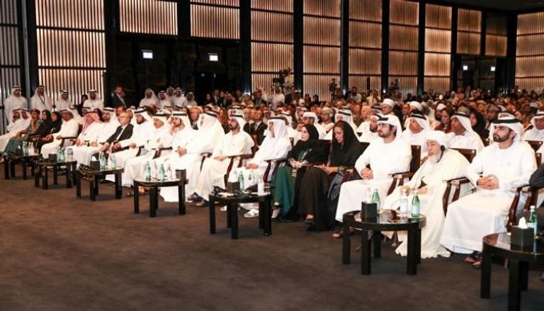 الشيخ محمد بن راشد آل مكتوم خلال حضوره افتتاح القمة العالمية للتسامح