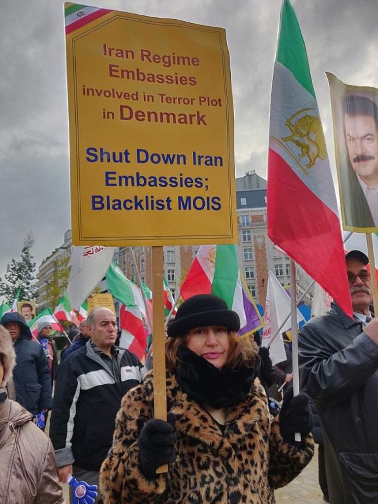 جانب من تظاهرة المعارضة الإيرانية في بروكسل