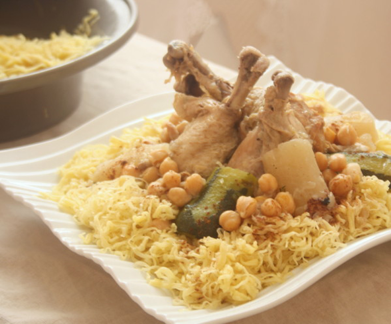 طبق الرشتة الجزائري  حلوى الطمينة الجزائرية