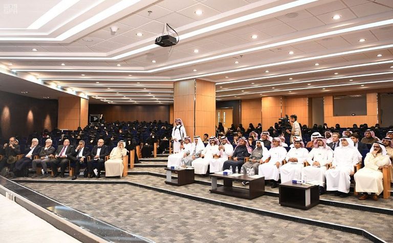 الأمير تركي بن طلال بن عبدالعزيز نائب أمير منطقة عسير بالسعودية