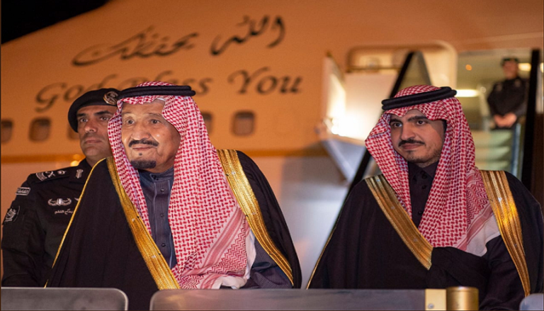 خادم الحرمين الشريفين الملك سلمان بن عبدالعزيز لدى وصوله منطقة الجوف