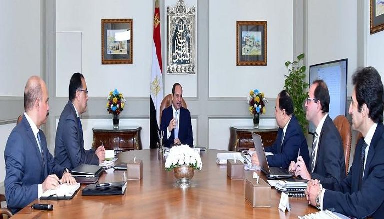 اجتماع السيسي بأعضاء الحكومة المصرية