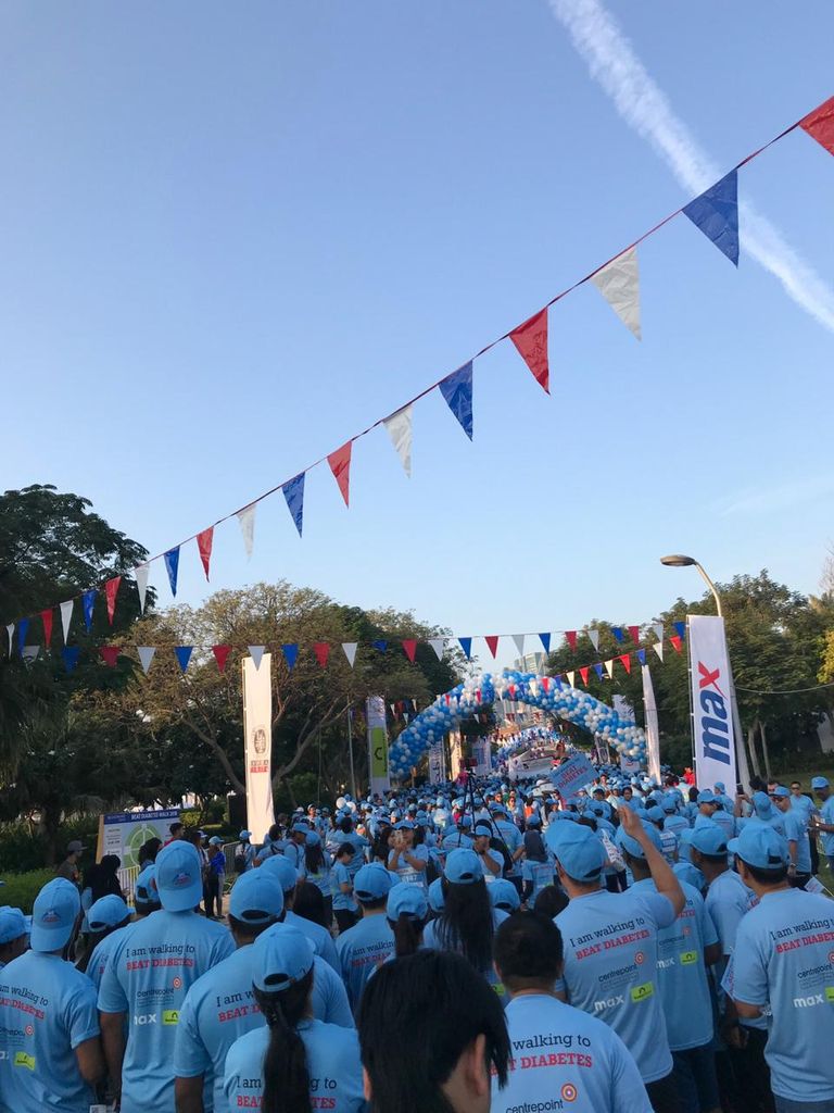 مئات المشاركين في مسيرة