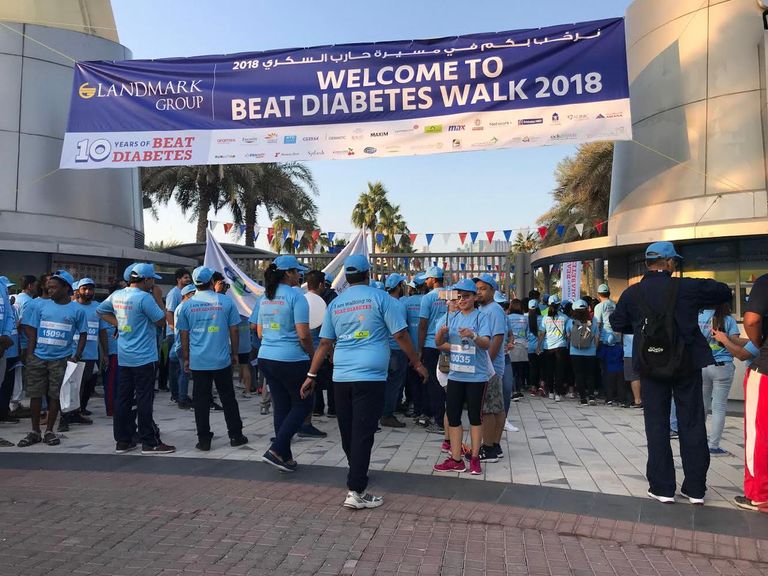 مئات المشاركين في مسيرة