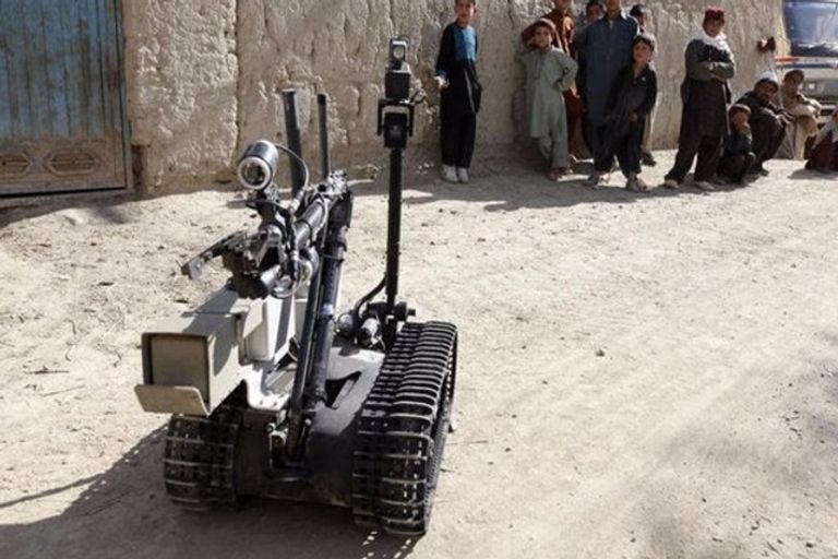 دعوات فرنسية لحظر "الروبوت القاتل" دوليا - أرشيفية