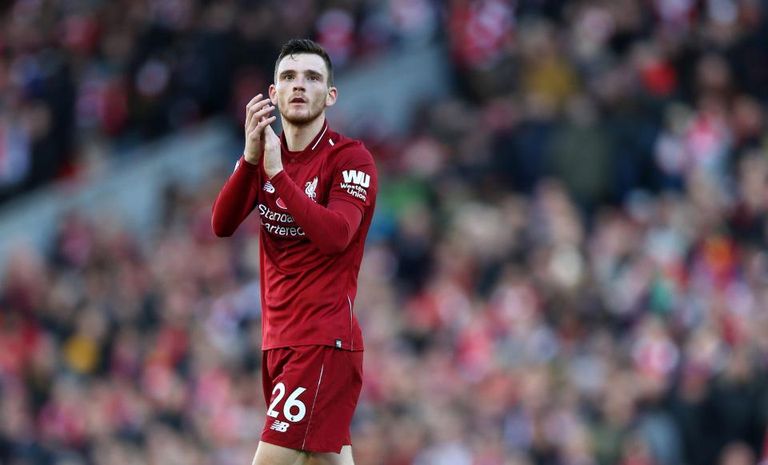 أندرو روبرتسون ساديو ماني لاعب ليفربول