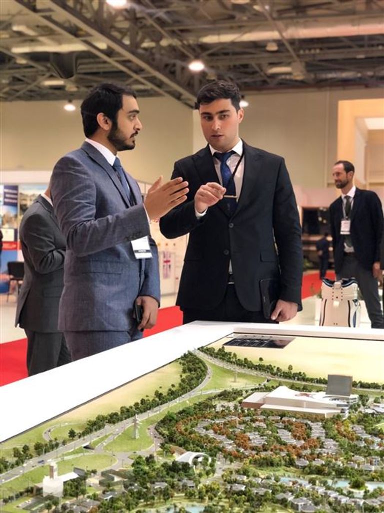 جانب من معرض "ريك إكسبو 2018" أراضي دبي ترعى معرضا عقاريا دوليا في أذربيجان