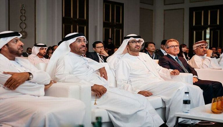 جانب من منتدى أدنوك الأول للاستثمار انطلاق منتدى أدنوك الأول للاستثمار