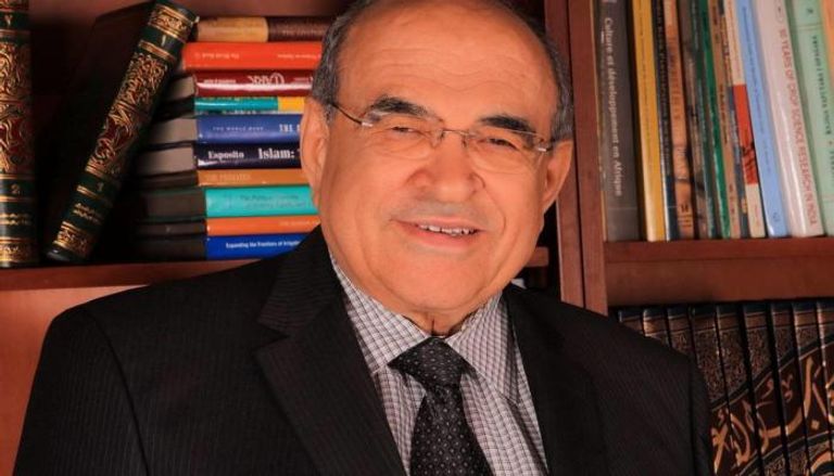 الدكتور مصطفى الفقي مدير مكتبة الإسكندرية 